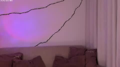 Snapshot of leilalafleur_ chatting on 25, 6, 2026 leilalafleur_ online show from 25, 6, 2026