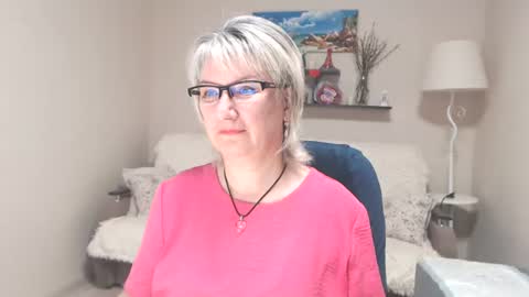Snapshot of leilamays chatting on 14, 6, 2026 Leila Kinky online show from 14, 6, 2026