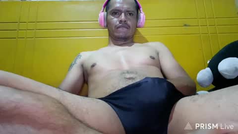 Snapshot of len0n_ chatting on 6, 5, 2026 Lenon online show from 6, 5, 2026