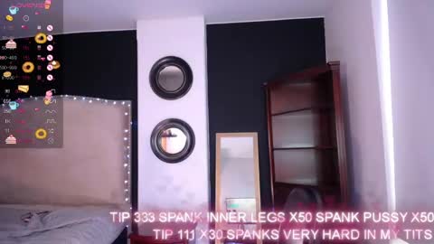 Snapshot of lena_w2 chatting on 14, 1, 2025 Lena LOOK MY AMAZON LIST ON MY BIO online show from 14, 1, 2025