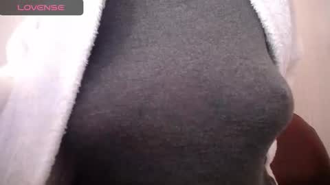 lenagolden online show from 28, 10, 2025