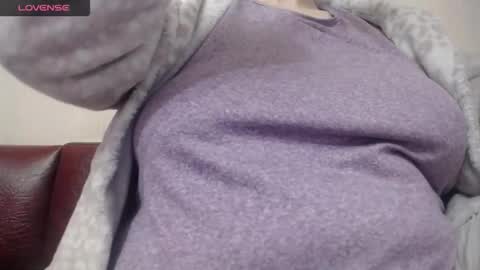 lenagolden online show from 28, 3, 2026