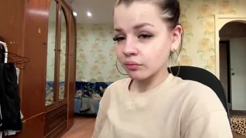 Snapshot of lenitalaska chatting on 28, 6, 2026 Nelly online show from 28, 6, 2026