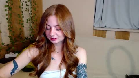 Snapshot of leo_and_lori chatting on 18, 10, 2025 Leo and Lori online show from 18, 10, 2025