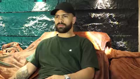 Leo  Diaz online show from 4, 10, 2025