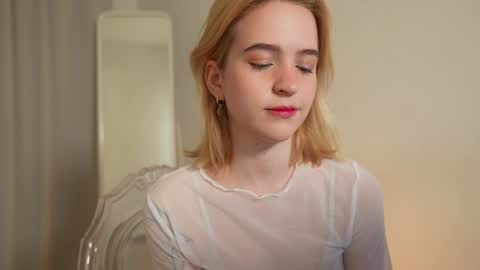  Ashly  online show from 26, 1, 2025