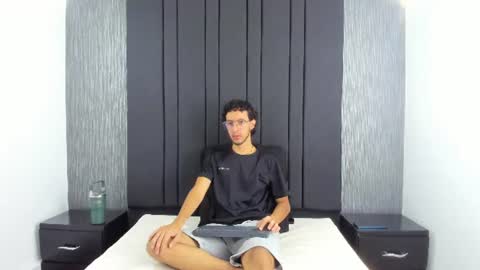 Snapshot of leo_sanz6 chatting on 7, 7, 2026 LEO online show from 7, 7, 2026