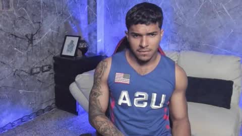 Snapshot of leo_taro chatting on 5, 10, 2025 Leo independent model online show from 5, 10, 2025