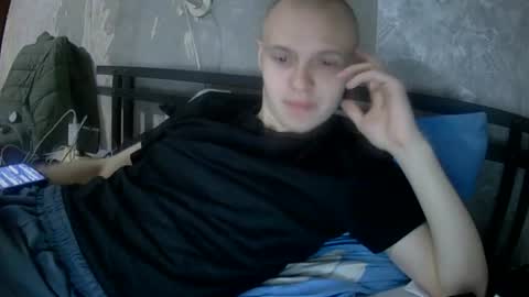 Snapshot of leo_timm chatting on 23, 7, 2026 leo_timm online show from 23, 7, 2026