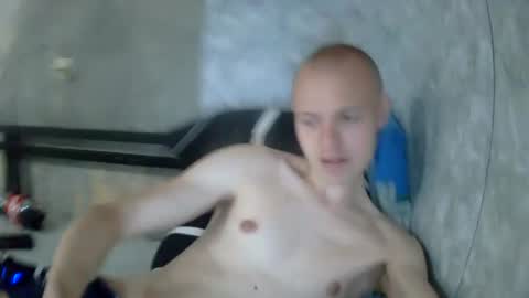 Snapshot of leo_timm chatting on 28, 7, 2026 leo_timm online show from 28, 7, 2026