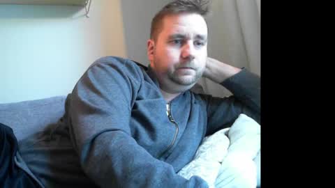 Snapshot of leofromsweden chatting on 6, 2, 2025 Leofromsweden online show from 6, 2, 2025