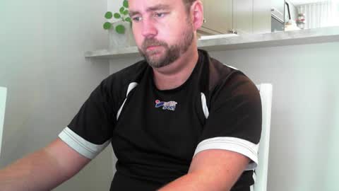 Snapshot of leofromsweden chatting on 9, 9, 2025 Leofromsweden online show from 9, 9, 2025