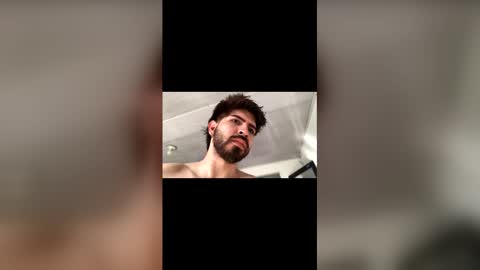 Snapshot of leoliciousss chatting on 21, 12, 2025 Leo online show from 21, 12, 2025