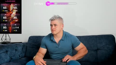 Leon Smoron online show from 6, 1, 2025