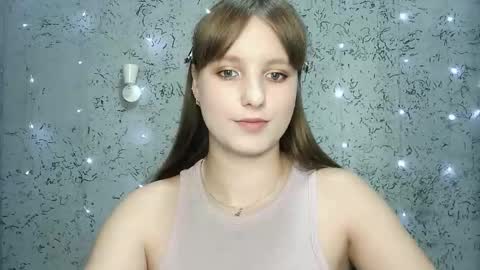 Snapshot of leonaalove chatting on 30, 10, 2025 Leonaalove online show from 30, 10, 2025