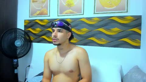 Snapshot of leonhotx chatting on 27, 3, 2026 Leon online show from 27, 3, 2026
