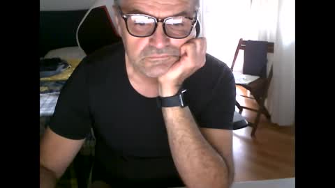 Snapshot of leonida62 chatting on 30, 10, 2025 leonida62 online show from 30, 10, 2025