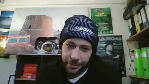 leonidascum online show from 20, 12, 2025