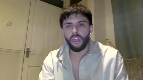 Snapshot of leonjmeab chatting on 8, 3, 2026 leonjmeab online show from 8, 3, 2026