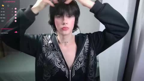 Snapshot of leonkissboy chatting on 19, 2, 2026 leonkissboy online show from 19, 2, 2026