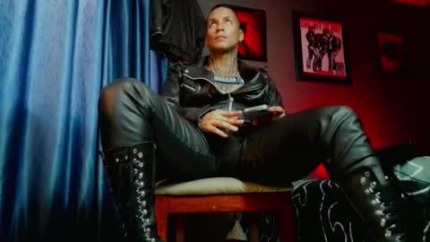 Snapshot of leonnardojaramillo chatting on 5, 2, 2026 Lenardo jaramillo online show from 5, 2, 2026