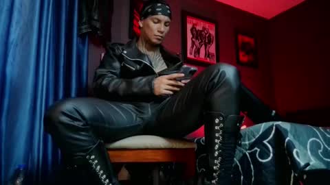 Snapshot of leonnardojaramillo chatting on 8, 3, 2026 Lenardo jaramillo online show from 8, 3, 2026