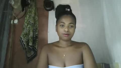 Snapshot of leonnetta chatting on 21, 3, 2026 leonnetta online show from 21, 3, 2026
