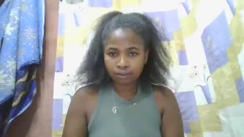 Snapshot of leonnetta chatting on 8, 4, 2026 leonnetta online show from 8, 4, 2026