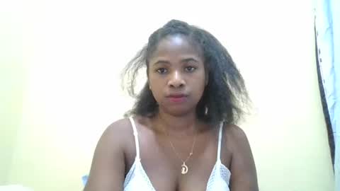 Snapshot of leonnetta chatting on 15, 4, 2026 leonnetta online show from 15, 4, 2026
