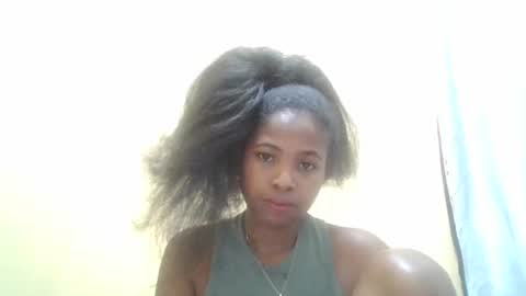 Snapshot of leonnetta chatting on 20, 4, 2026 leonnetta online show from 20, 4, 2026