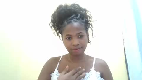 Snapshot of leonnetta chatting on 21, 4, 2026 leonnetta online show from 21, 4, 2026