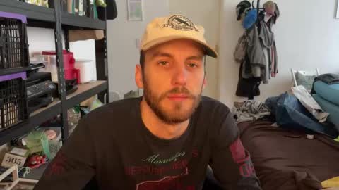 Leon online show from 20, 11, 2025