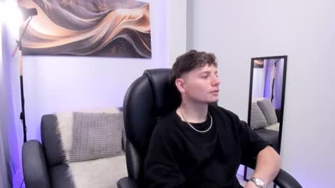 Leo  online show from 18, 12, 2025