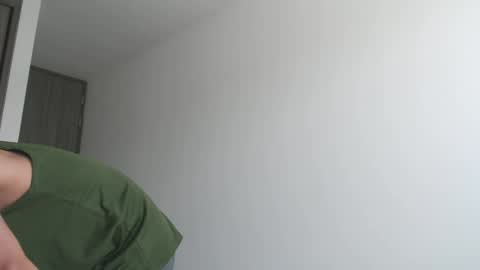 Snapshot of leostorm25 chatting on 26, 9, 2025 leostorm25 online show from 26, 9, 2025