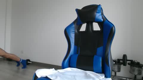 Snapshot of leostorm25 chatting on 25, 3, 2026 leostorm25 online show from 25, 3, 2026