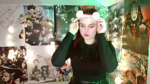 little secret online show from 25, 11, 2025