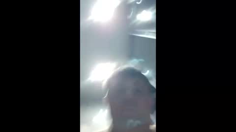 Snapshot of leschatons22 chatting on 24, 5, 2026 Chaton online show from 24, 5, 2026