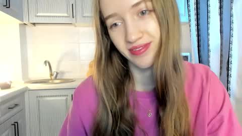  LESLIE   online show from 20, 12, 2025