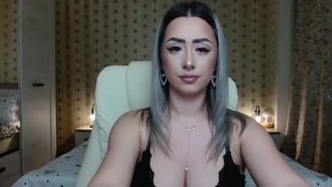 leslie_secret online show from 27, 2, 2025