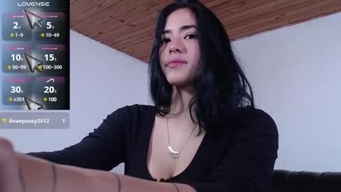 Snapshot of leslieblack_ chatting on 8, 1, 2025 leslie online show from 8, 1, 2025