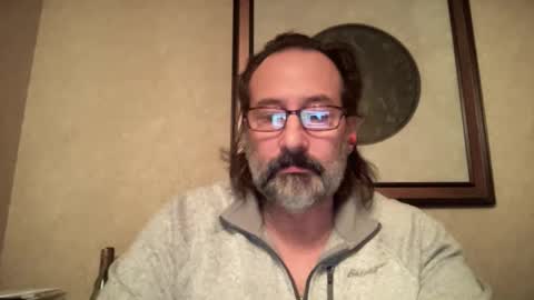 Snapshot of leslielindsey13 chatting on 22, 12, 2025 leslielindsey13 online show from 22, 12, 2025