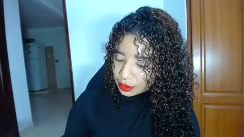 Snapshot of leslycarsson chatting on 8, 2, 2025 lesly online show from 8, 2, 2025