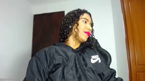 Snapshot of leslycarsson chatting on 9, 2, 2025 lesly online show from 9, 2, 2025