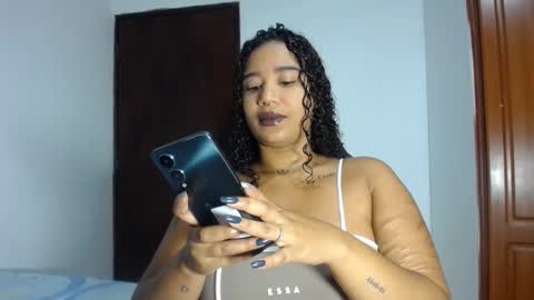 Snapshot of leslycarsson chatting on 19, 2, 2025 lesly online show from 19, 2, 2025