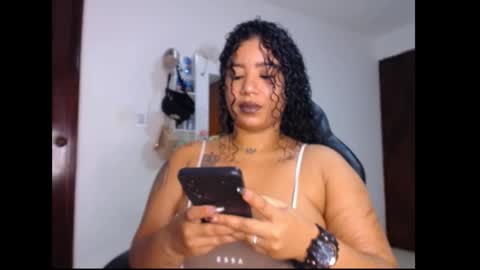 Snapshot of leslycarsson chatting on 10, 9, 2025 lesly online show from 10, 9, 2025