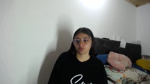 lessliee online show from 5, 12, 2024