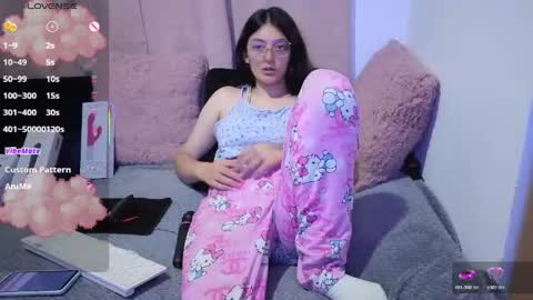 lessliee online show from 21, 5, 2026