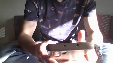 Snapshot of lestaro chatting on 24, 2, 2026 neoglo online show from 24, 2, 2026