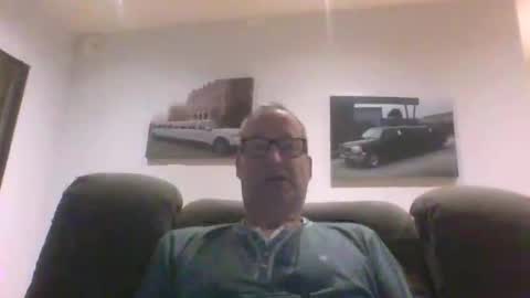 Snapshot of levensgenieters2 chatting on 20, 10, 2025 levensgenieters2 online show from 20, 10, 2025