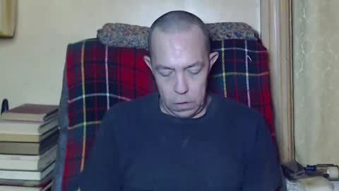 Snapshot of levon48 chatting on 31, 1, 2025 levon48 online show from 31, 1, 2025